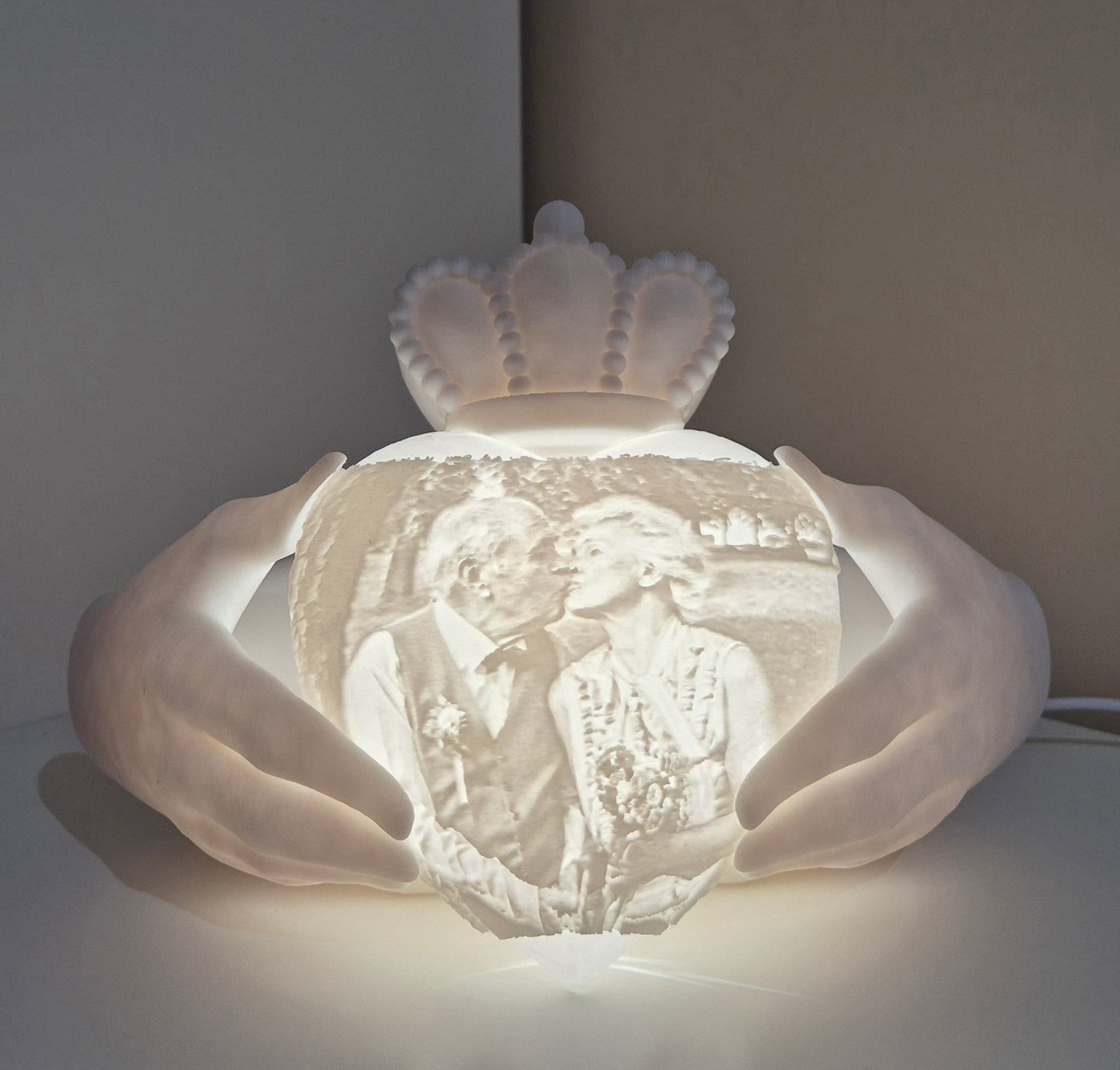 Claddagh Lamp